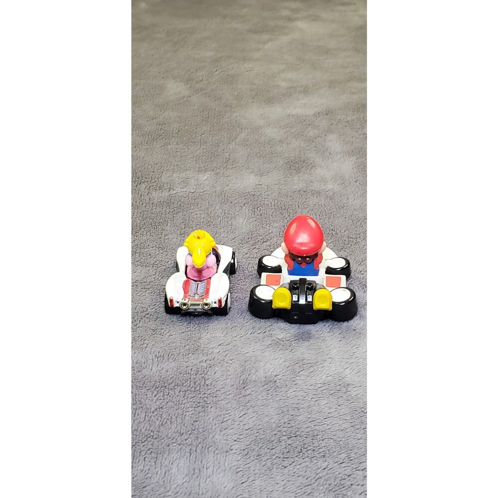 Hot Wheels Nintendo Kart Princess Peach P-Wing /Super Mario Kart McDonald's Toy3 - Picture 4 of 6